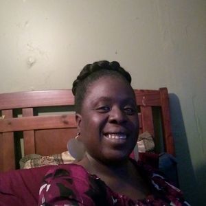 Meet your Posher, Ramona